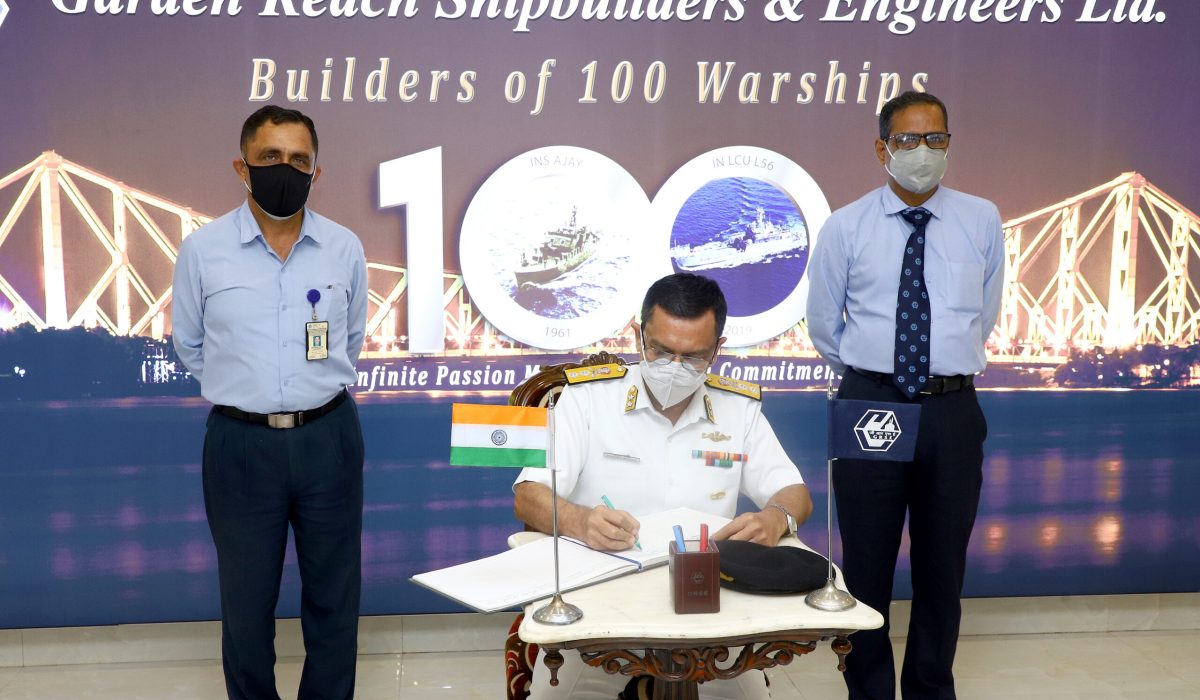 R Adm Sanjay Sharma, ADGQA (N) Visited GRSE on 07 Oct 21