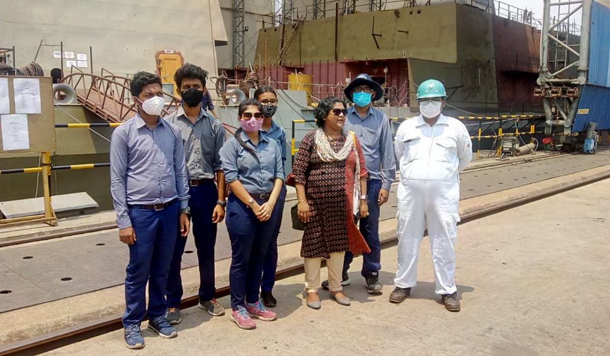 Trainees from ITI Howrah Homes visits GRSE