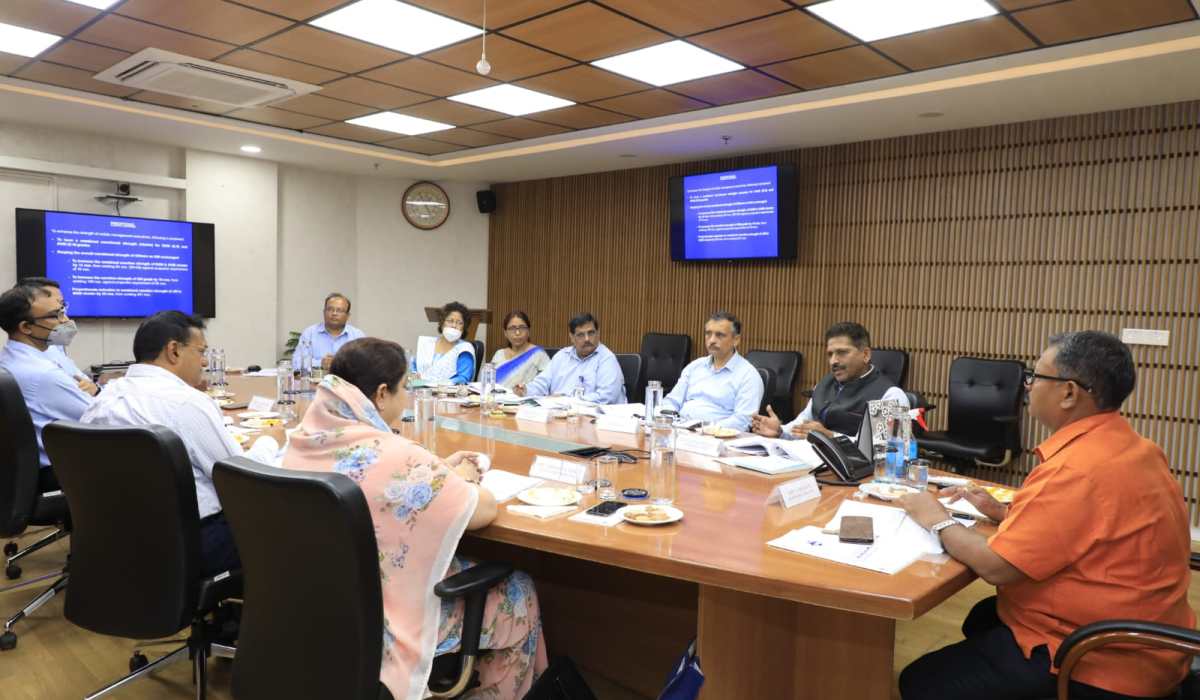 Newly Appointed Independent Directors Shri Sanjeeb Mohanty & Smt. Darshana Singh visited GRSE