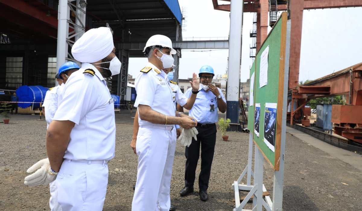Visit of R Adm Sandeep S Sandhu, NM, ACWP & A to GRSE