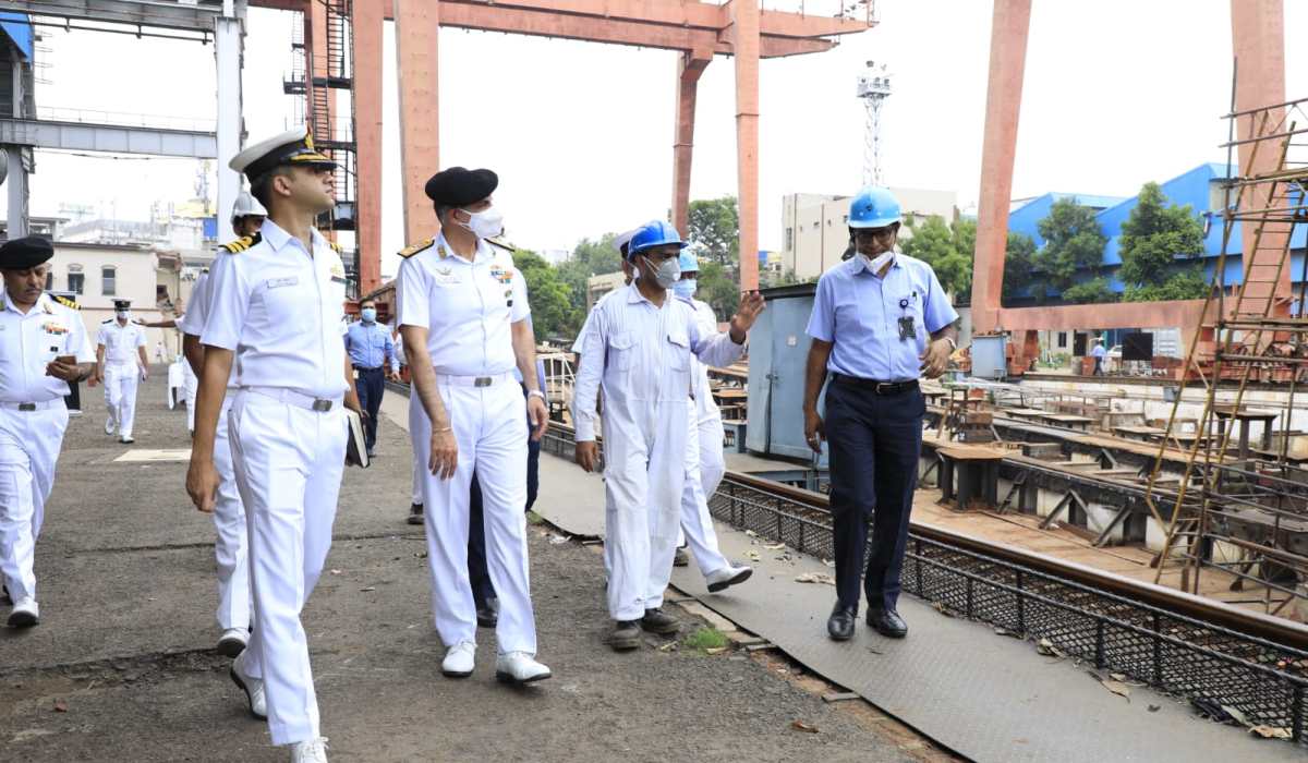 Visit of R Adm Sandeep S Sandhu, NM, ACWP & A to GRSE