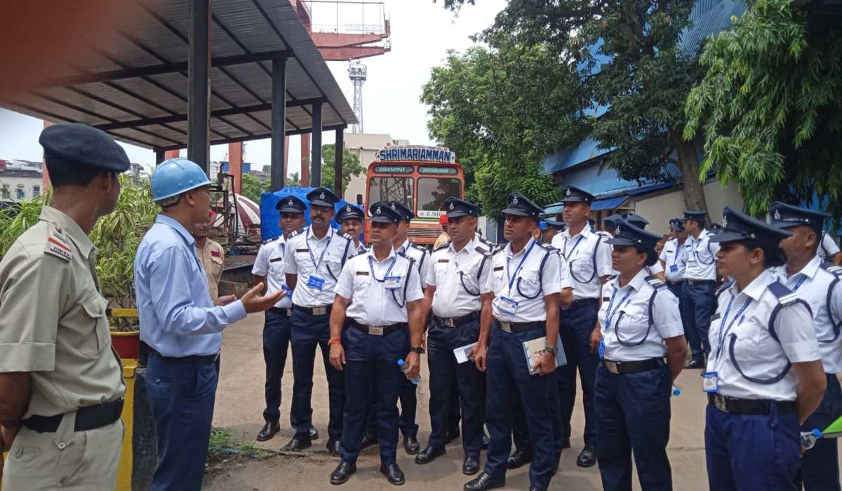 Trainee Officers of Institute of Fire Service, RTC, Kolkata visited GRSE
