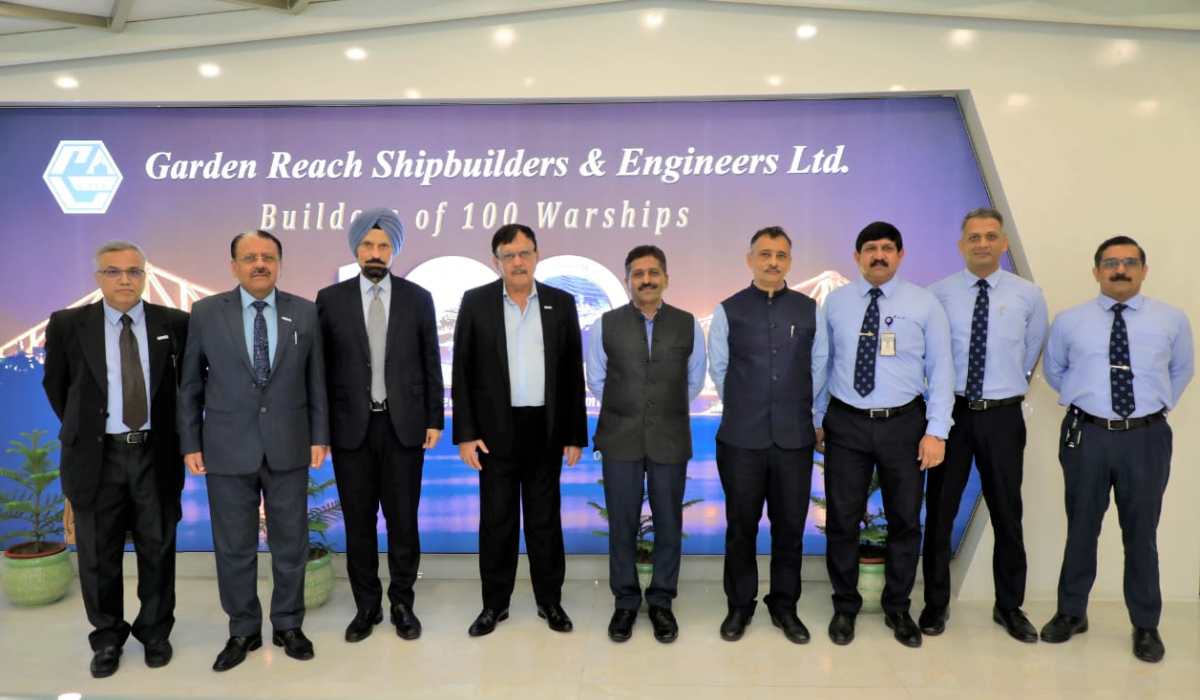 Shri Arun Sharma, Executive Chairman, IRS visited GRSE