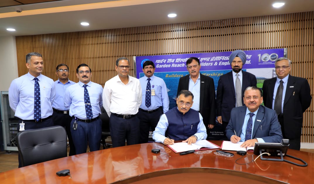Shri Arun Sharma, Executive Chairman, IRS visited GRSE