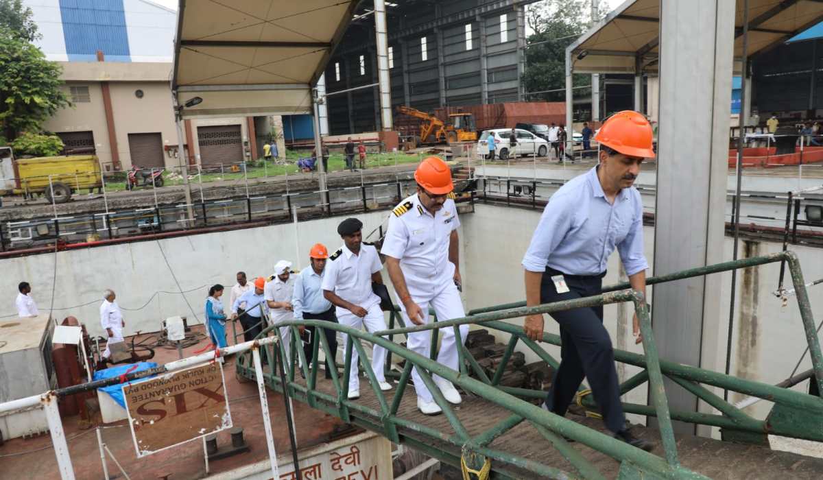 Visit of DIG Shajen Kurian, TM, PD(MAT) to GRSE