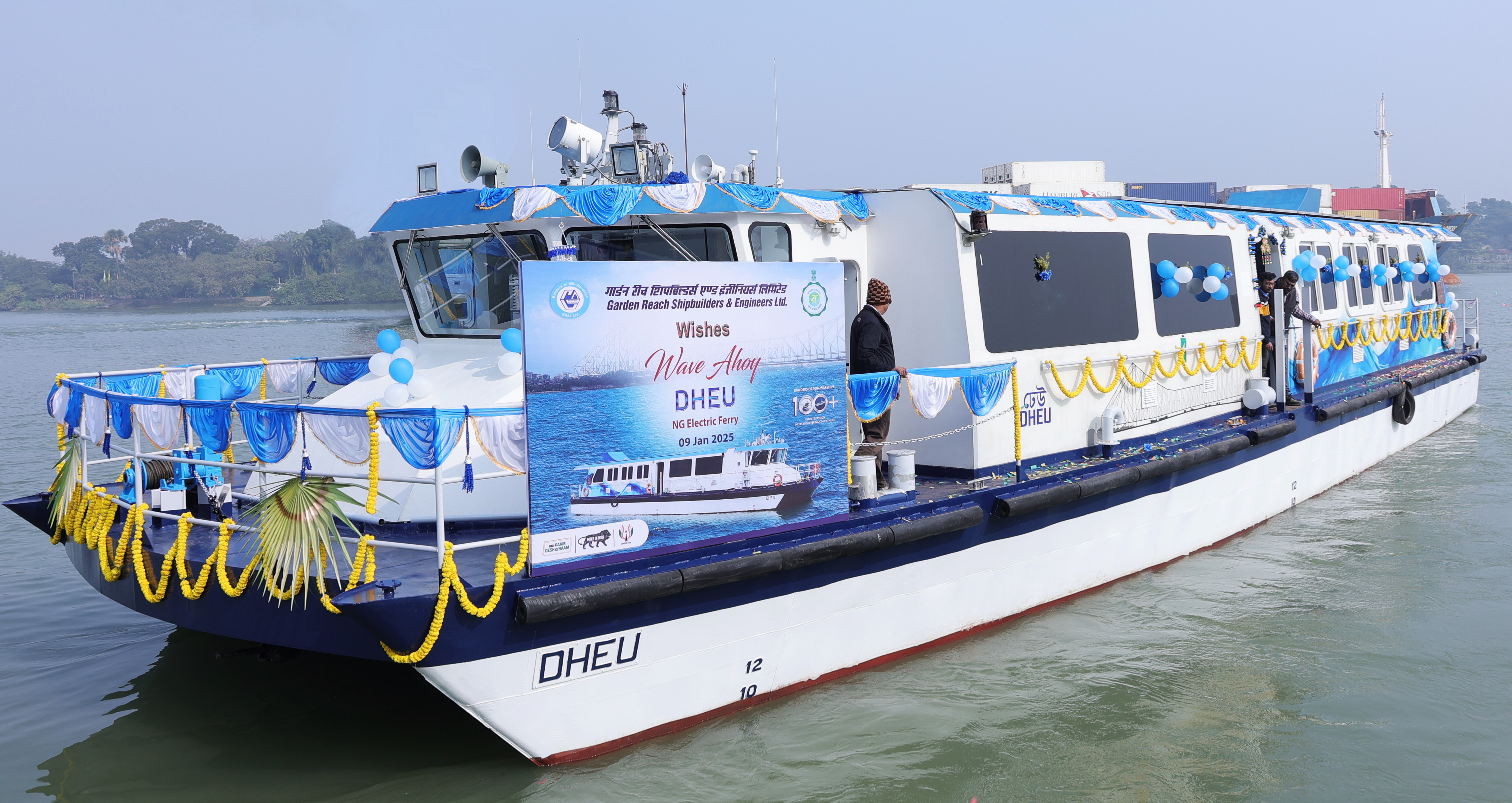 'DHEU' MAKES A SPLASH AS GRSE DELIVERS ITS 'FIRST-OF-ITS-KIND GREEN' PLATFORM TO THE GOVT. OF WEST BENGAL