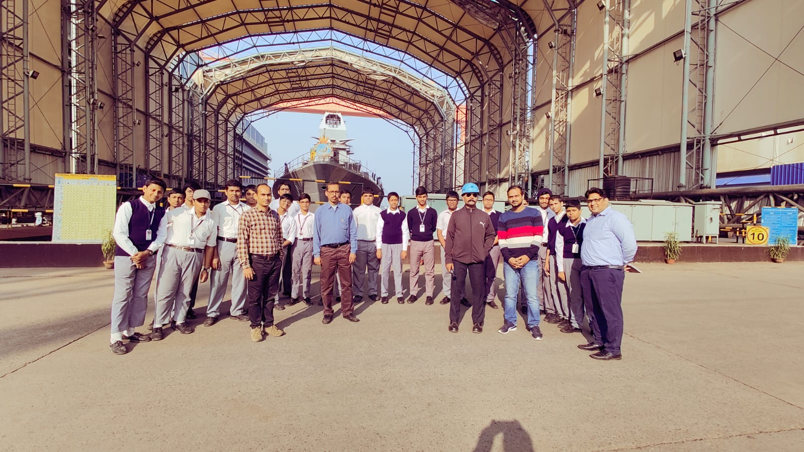 Students from Jodhpur Park Boys School, Kolkata, visits GRSE on 15 Dec 23